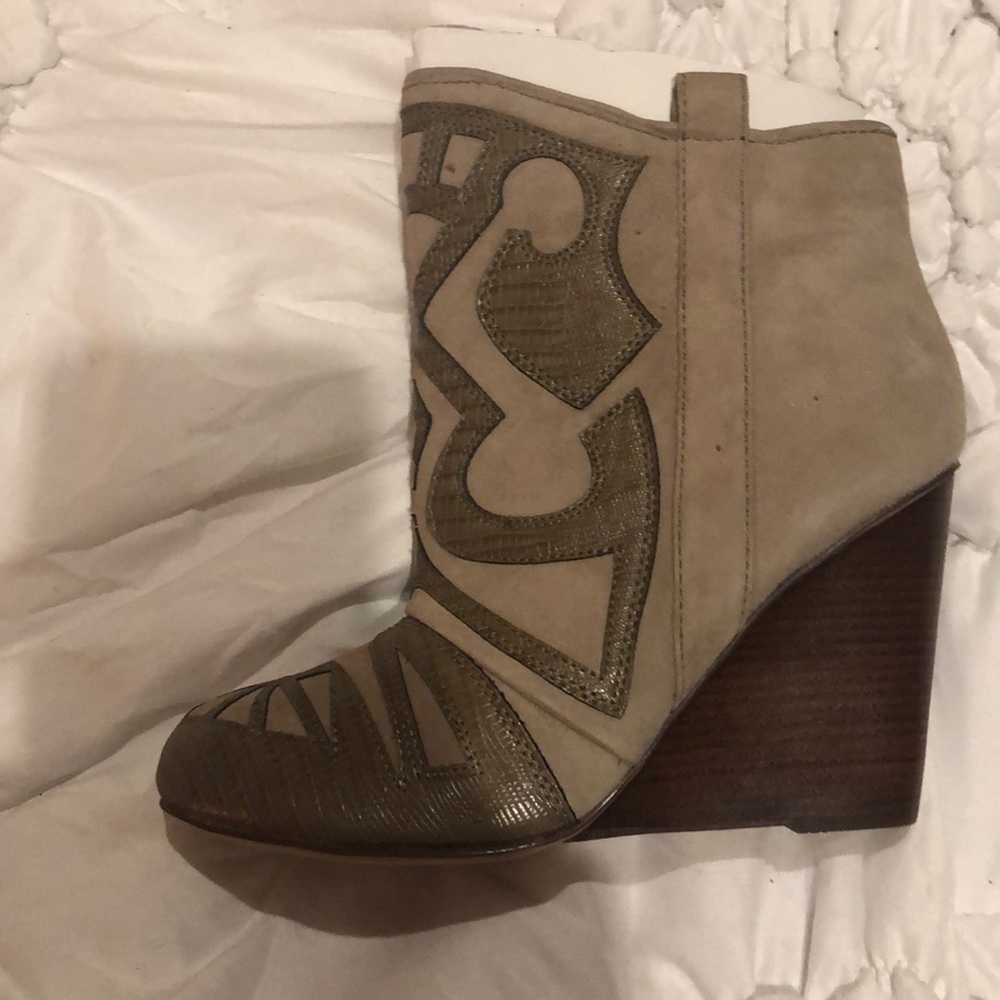 Steven madden brand new never used tope